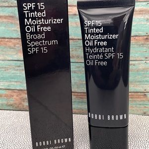 Bobbi Brown Oil Free Tinted Moisturizer Light-Medium SPF 15 1.7 oz NIB RARE